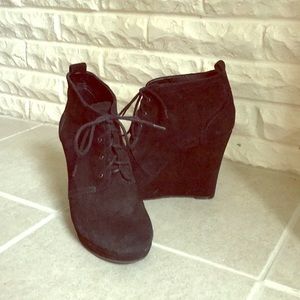 Jessica Simpson Black Booties